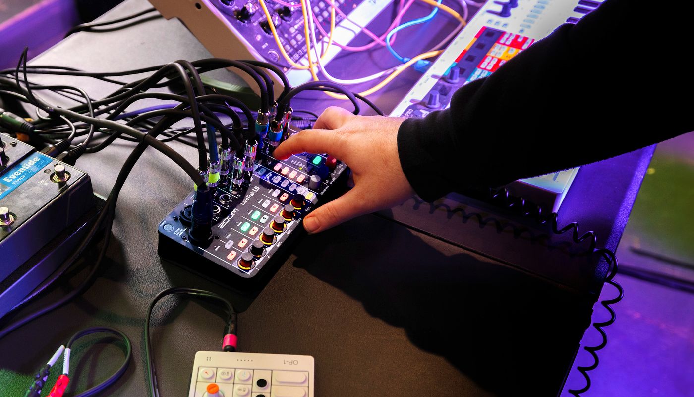 ZOOM LIVETRACK L6